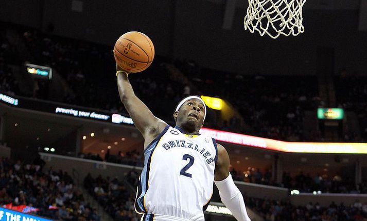 Selby lék með Memphis Grizzlies í NBA-deildinni.