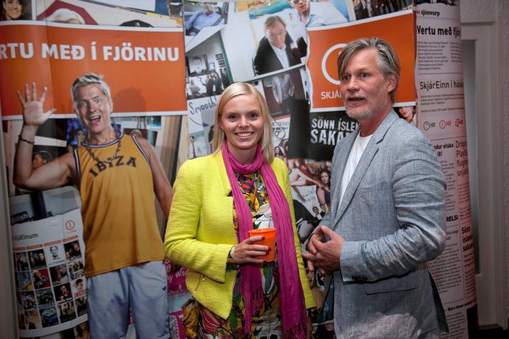Hallgerður Hallgrímsdóttir og Páll Stefánsson munu stjórna þættinum Ljósmyndakeppni Íslands.