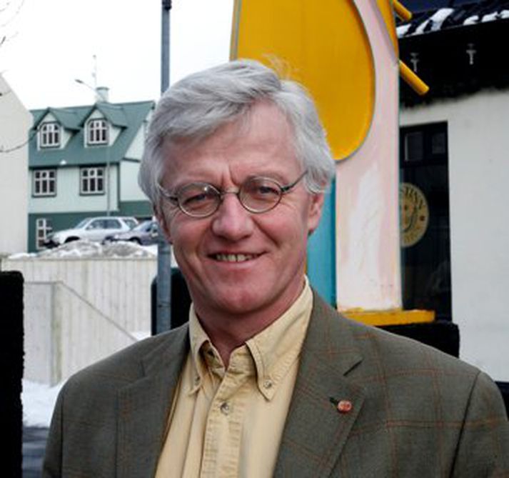 Höfuðáhersla er lögð á að standa við félagslegar og fjárhagslegar skuldbindingar bæjarins," segir Guðmundur Rúnar Árnason bæjarstjóri.