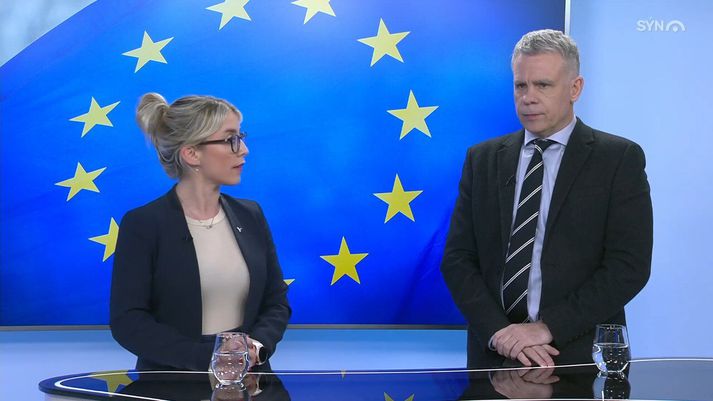 Diljá Mist og Sigmar Guðmunds tókust á í kvöldfréttum Sýnar. 