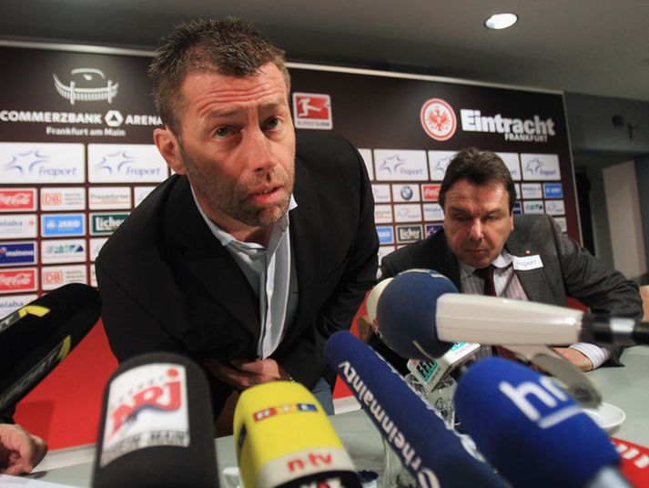 Michael Skibbe á blaðamannafundi í dag.