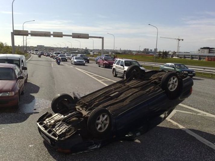 Frá vettvangi í Ártúnsbrekku.