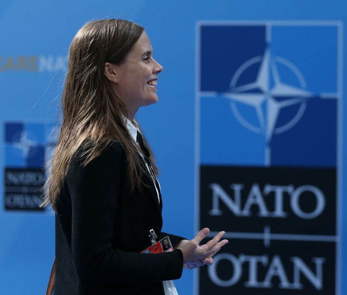Katrín er mætt í nýjar höfuðstöðvar NATO í Brussel.
