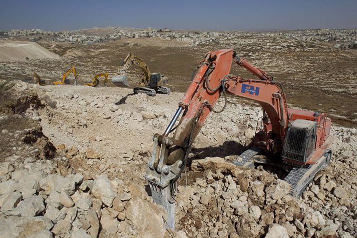 Framkvæmdirnar hafa enn aukið spennu milli Ísraela og Palestínumanna.	Fréttablaðið/AP
