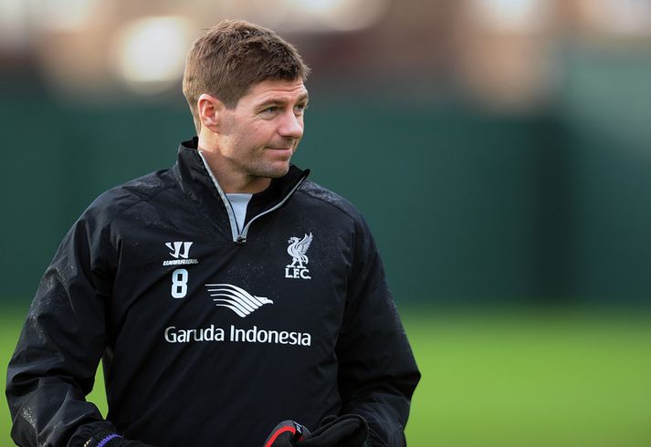 Gerrard á æfingu með Liverpool.