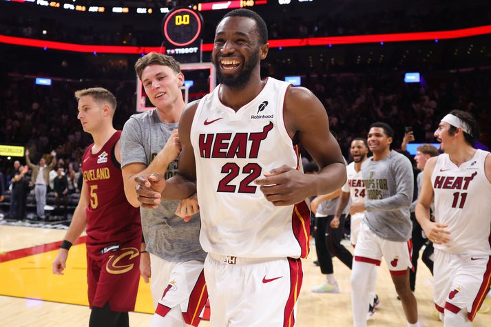 Andrew Wiggins var kátur eftir að hafa tryggt Miami Heat sigurinn í nótt.