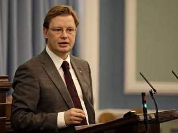 Sigurður Kári Kristjánsson, Birgir Ármannsson og Ólöf Nordal eru fyrstu flutningsmenn þingsályktunartillögunnar.