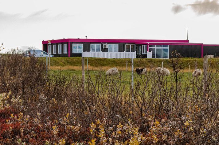 Eigandi verslunarinnar sagði í samtali við Vísi að þetta væri ekki í fyrsta skipti sem þjófar létu greipar sópa í versluninni. 