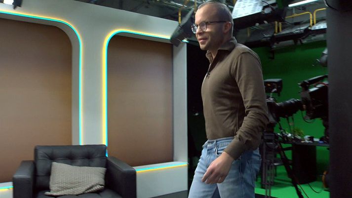 Andri var ekki sáttur að menn byrjuðu upptökuna án hans. 