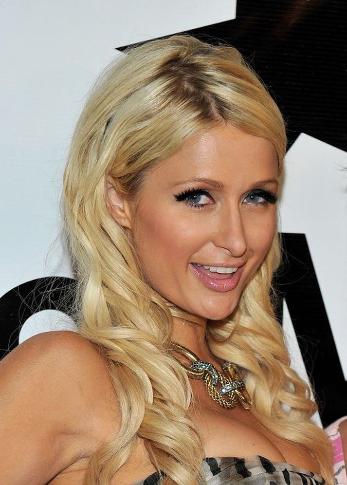 Paris Hilton á erfitt með að treysta karlmönnum eftir að fyrrverandi kærasti hennar lak kynlífsmyndbandi þeirra á netið.
Getty Images
