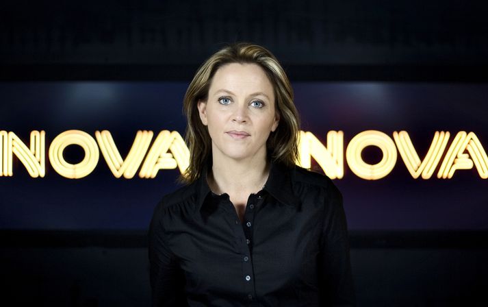 Liv Bergþórsdóttir kynnir aukna þjónustu fyrir farsímanotendur.