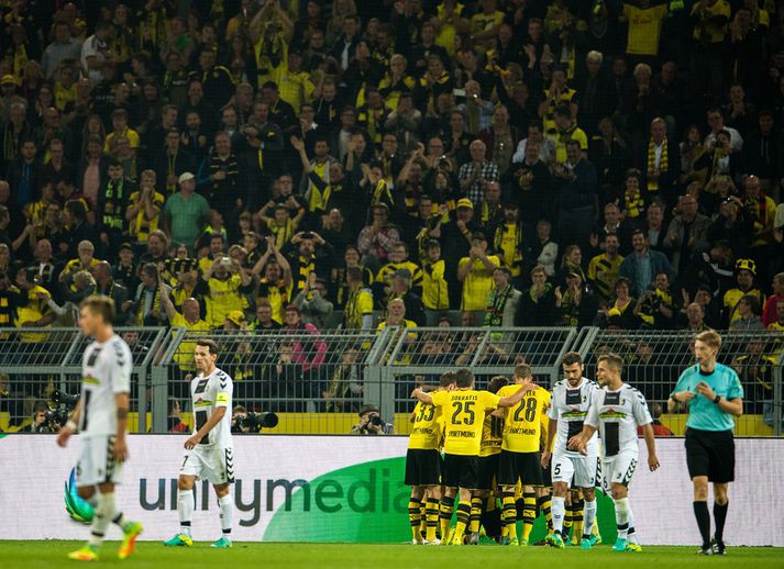 Það er alltaf stemning á Signal Iduna Park í Dortmund