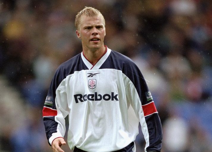 Eiður Smári í leik með Bolton árið 1999.