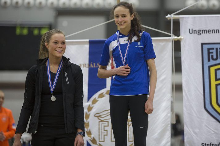 Aníta Hinriksdóttir efst á palli