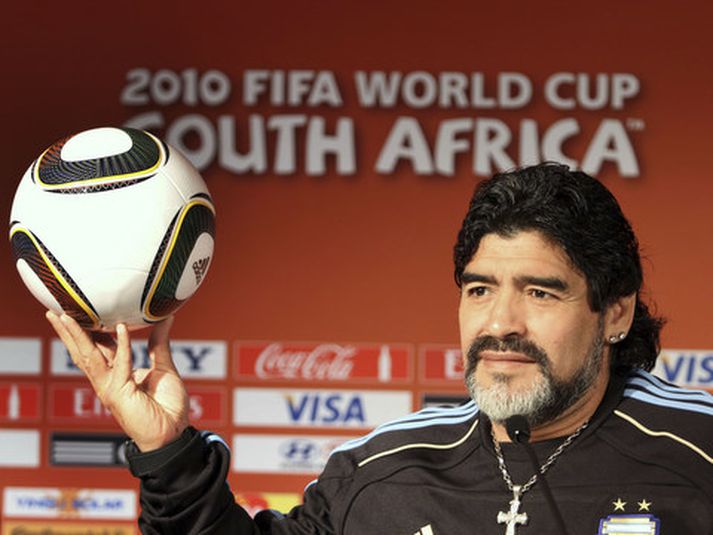 Diego Maradona, þjálfari argentínska landsliðsins.