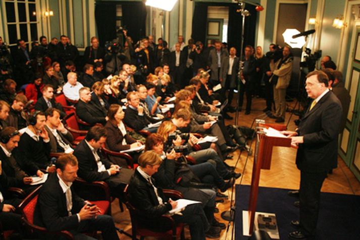 Bankahrunið á Íslandi skekur nú bresk sveitastjórnmál.