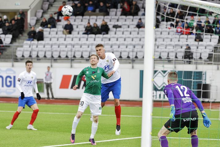 Hákon Rafn Valdimarsson þótti standa sig vel í marki Gróttu en samherjar hans heilluðu menn ekki í leiknum við Breiðablik.