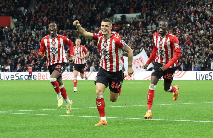 Granit Xhaka er mikilvægur hlekkur í liði Sunderland sem verður í Evrópudeildinni á næsta tímabili.