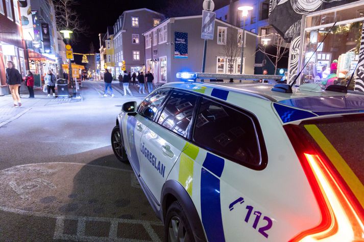 Sjötíu mál voru skráð í dagbók lögreglunnar á höfuðborgarsvæðinu á tímabilinu og gistu fimm í fangaklefa. 