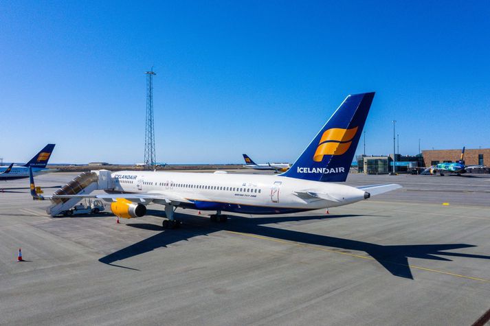 Nú stendur yfir atkvæðagreiðsla um verkfall um 180 félagsmanna VR sem vinna hjá Icelandair á Keflavíkurflugvelli.
