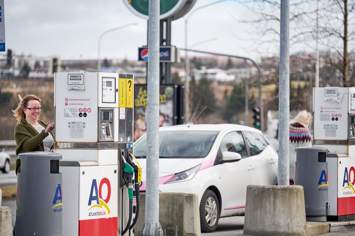 Atlantsolía rekur 23 sjálfsafgreiðslustöðvar, sextán á höfuðborgarsvæðinu og Suðurnesjum og sjö á landsbyggðinni.