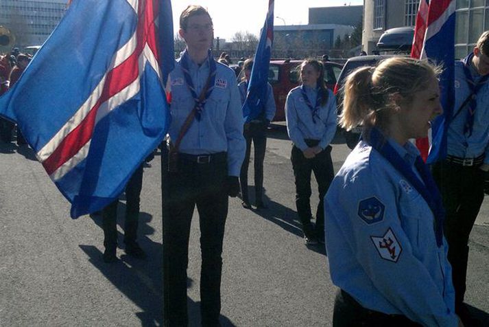 Haldið er upp á sumardaginn fyrsta.