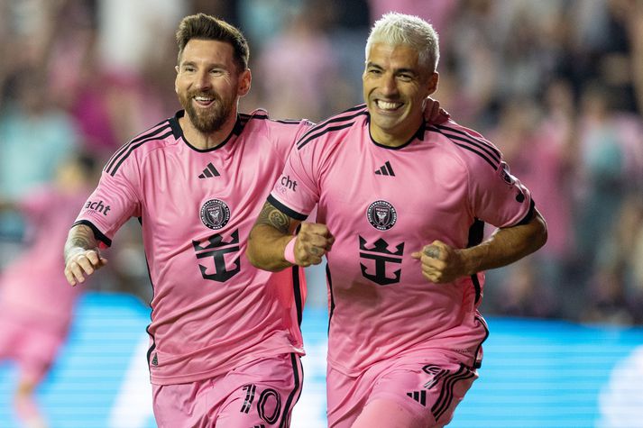 Vinirnir Lionel Messi og Luis Suarez fagna saman mörkum hjá Inter Miami þessa dagana.