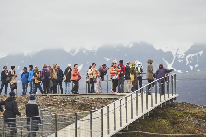 Samtals fjölgaði erlendum ferðamönnum hér á landi um 24 prósent á milli ára