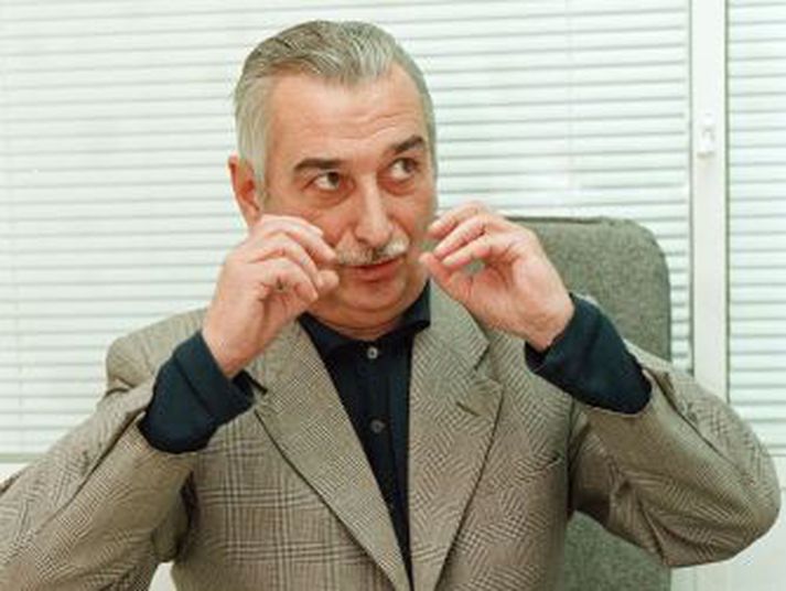 Yevgeny Dzhugashvili hefur stefnt rússnesku dagblaði fyrir að lítilsvirða minningu Stalíns. Mynd/ AFP.
