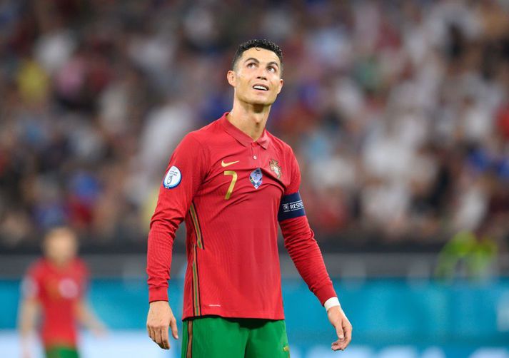 Cristiano Ronaldo á Evrópumótinu í sumar.