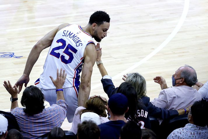 Ben Simmons skipti til Brooklyn Nets á dögunum. Hann hefur ekki enn spilað fyrir liðið.