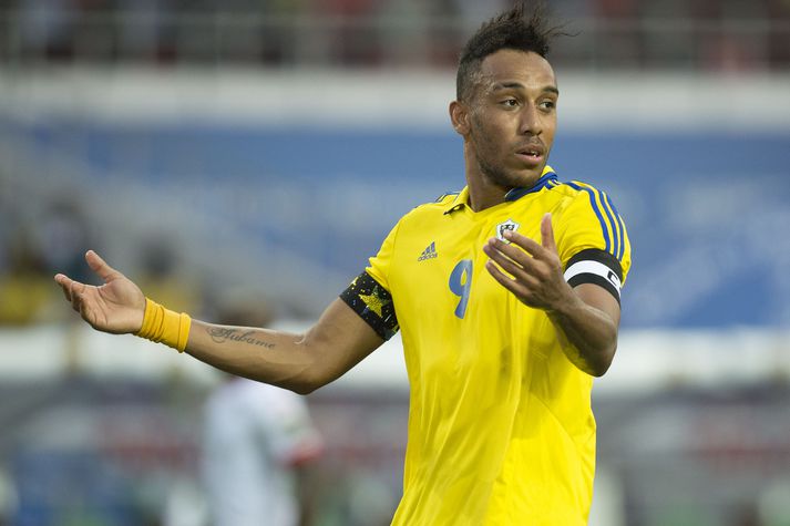 Pierre Emerick Aubameyang er kominn í bann hjá ríkisstjórn Gabons og landsliðið hefur verið leyst upp.