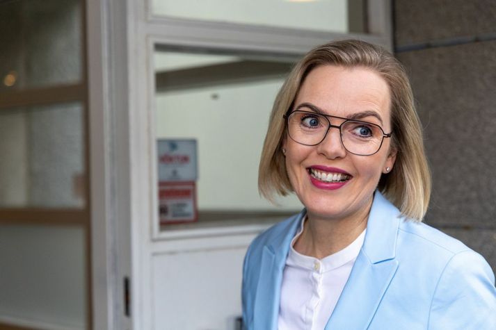 Guðrún hafnar því alfarið að Sjálfstæðisflokkurinn sé karlrembuflokkur en um það er hún oft spurð.