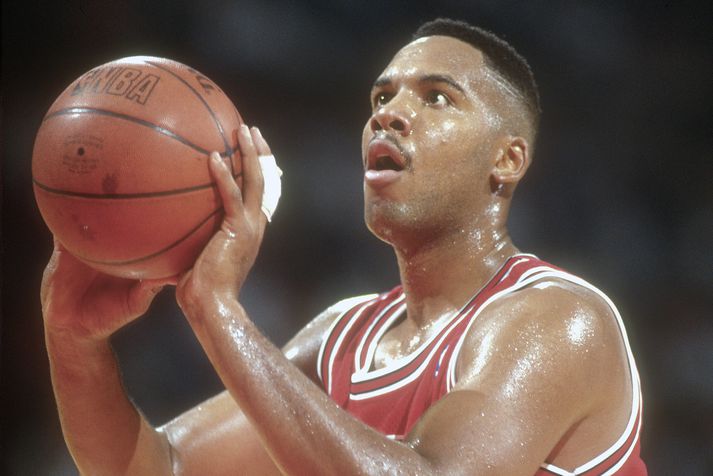 Stacey King í leik með Chicago Bulls á sínum tíma en hann vann þrjá NBA-titla með félaginu.