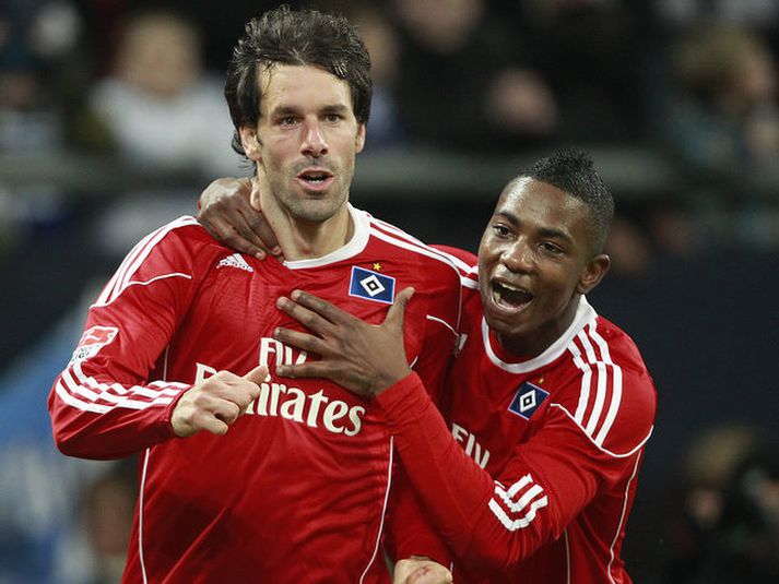 Ruud van Nistelrooy fagnar hér marki með HSV.