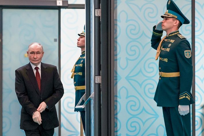 Vladimír Pútín, forseti Rússlands, verður 74 ára gamall í haust. Hann virðist hafa áhuga á vísindum sem ætlað er að lengja mannsævina.