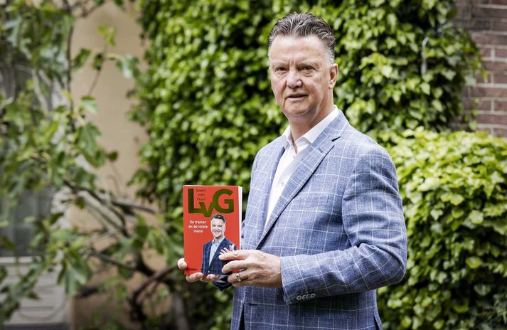 Louis van Gaal verður væntanlega næsti landsliðsþjálfari Hollendinga og hann er byrjaður að reyna að koma stjörnum landsliðsins niður á jörðina.