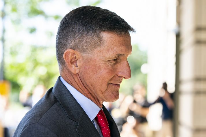 Flynn hefur unnið með saksóknurum Roberts Mueller. Refsing hans fyrir að hafa logið að FBI verður ákvörðuð á morgun.