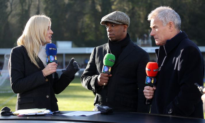 Hipgrave við störf hjá BT Sport. Hér er hún með Ian Wright og Peter Taylor.