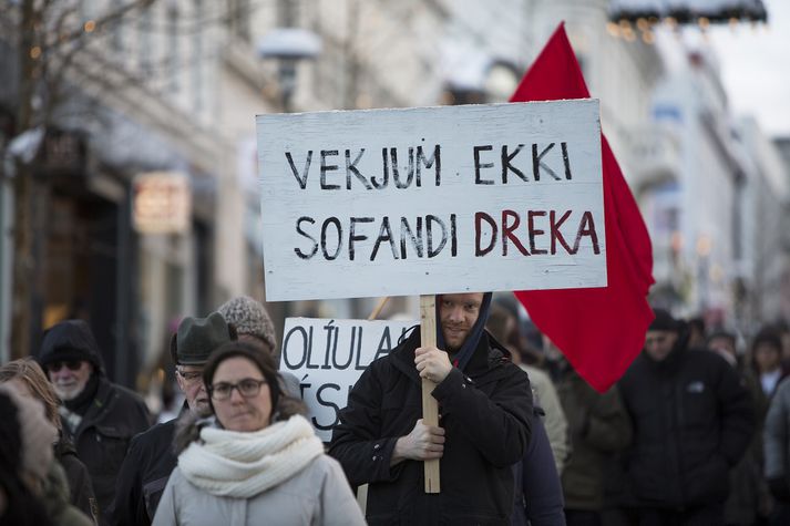 Olíuvinnslu á Drekasvæðinu hefur verið mótmælt í fyrri loftslagsgöngum í Reykjavík. Hún virðist þó út úr myndinni eins og er.