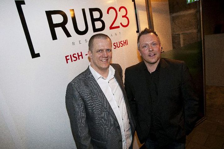 Kampakátir Einar Geirsson og Kristján Þórir Kristjánsson, eigendur RUB 23, voru ánægðir með kvöldið líkt og sjá má.