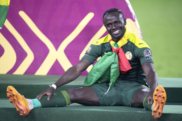 Sadio Mane var kosinn besti leikmaður Afríkukeppninnar en hér fagnar hann sigri.