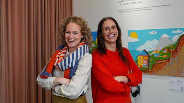 Margrét Hugadóttir, leiðtogi vísindamiðlunar og Elísabet Jónsdóttir, sýningarstjóri Elliðaárstöðvar.