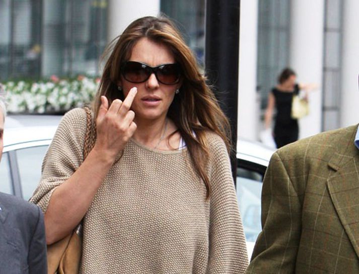 Liz Hurley er reið þessa dagana.