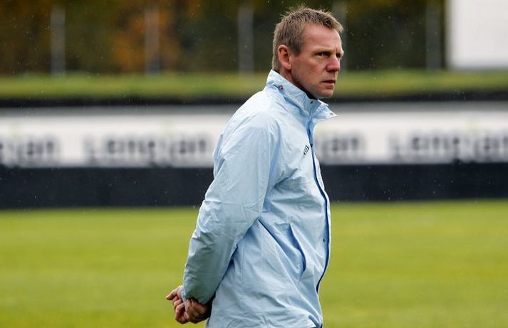 Pearce kom hingað til lands árið 2011 með U-21 lið Englands.