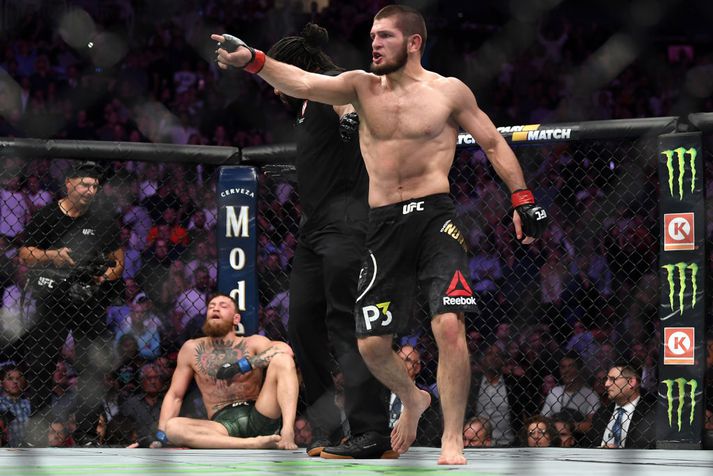 Khabib er reiður. Rétt eins og hann var eftir bardagann gegn Conor.