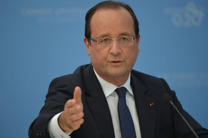 Hollande leitar eftir stuðningi Evrópuríkja við hernaðaraðgerðir gegn Sýrlandsstjórn.