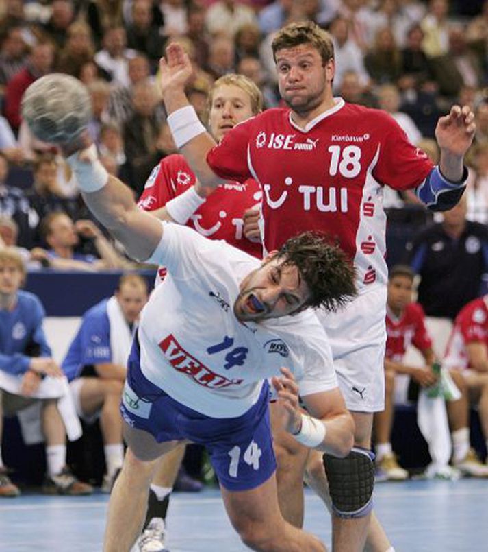 Róbert gunnarsson Skoraði tvö mörk fyrir Gummersbach í gær. bongarts