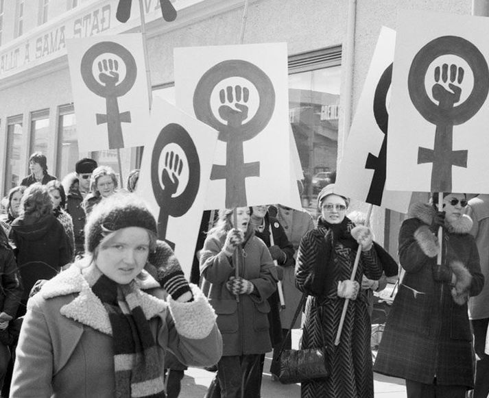 Níu verkefni sem tengjast beint eða óbeint 100 ára afmæli kosningaréttar kvenna hlutu styrk að þessu sinni.