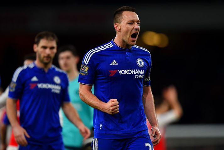 Terry verður allavega eitt ár í viðbót hjá Chelsea.